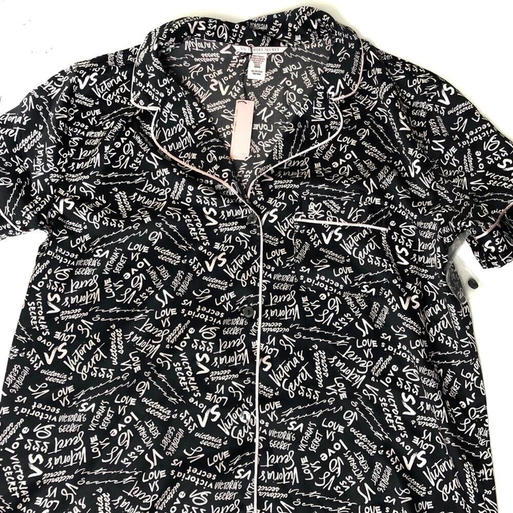 ⭐️ Victoria’s Secret Pajama Top